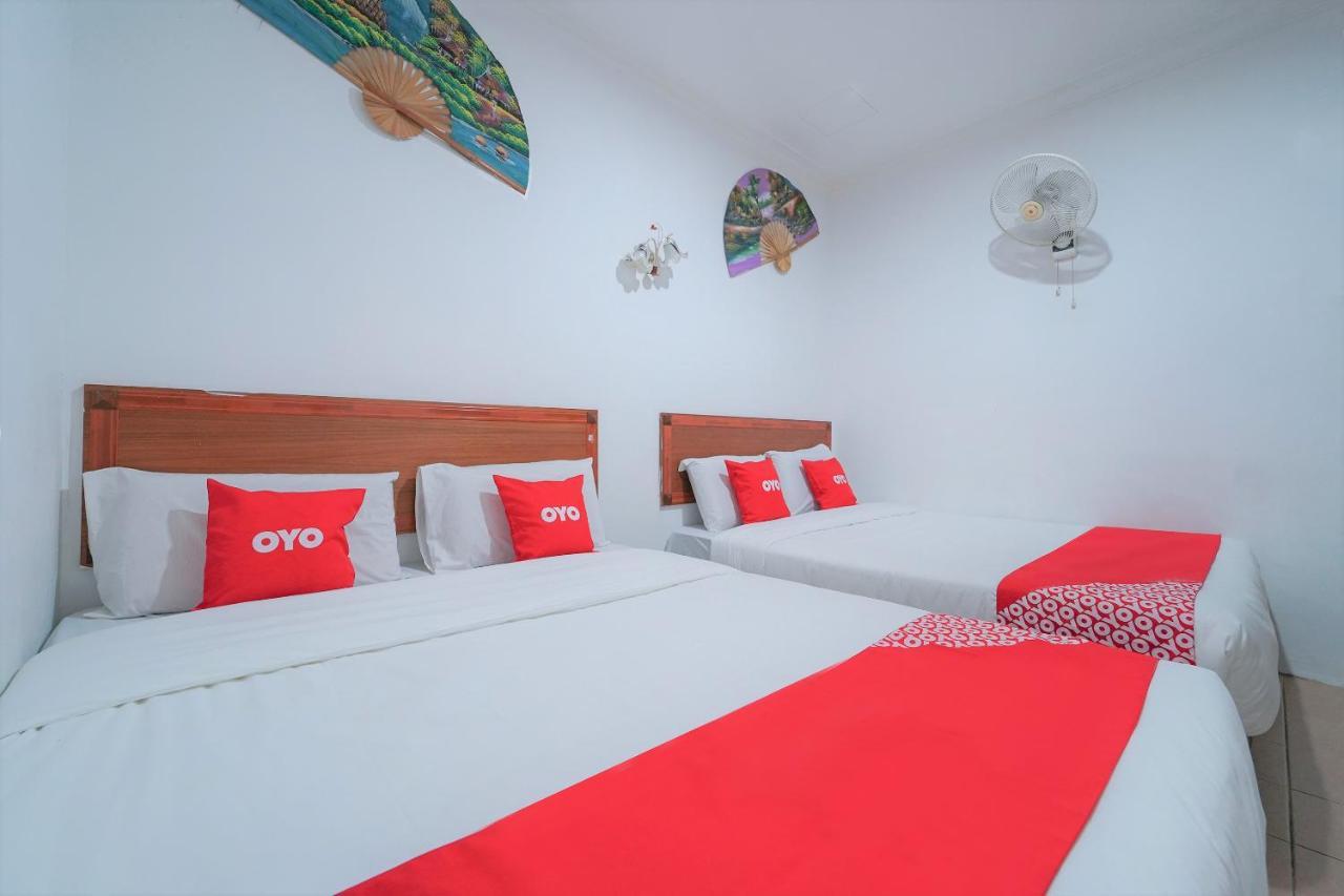 Oyo 89850 Mutiara Motel Kuah Eksteriør bilde