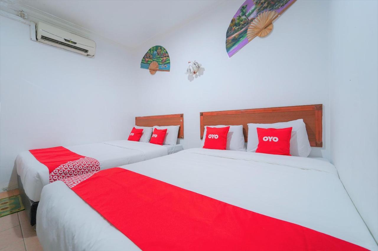 Oyo 89850 Mutiara Motel Kuah Eksteriør bilde
