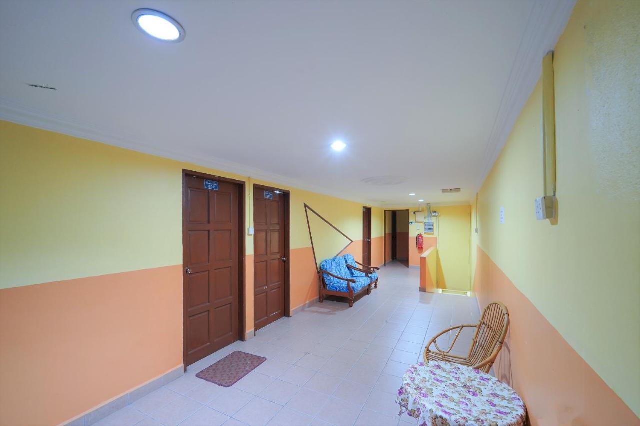 Oyo 89850 Mutiara Motel Kuah Eksteriør bilde